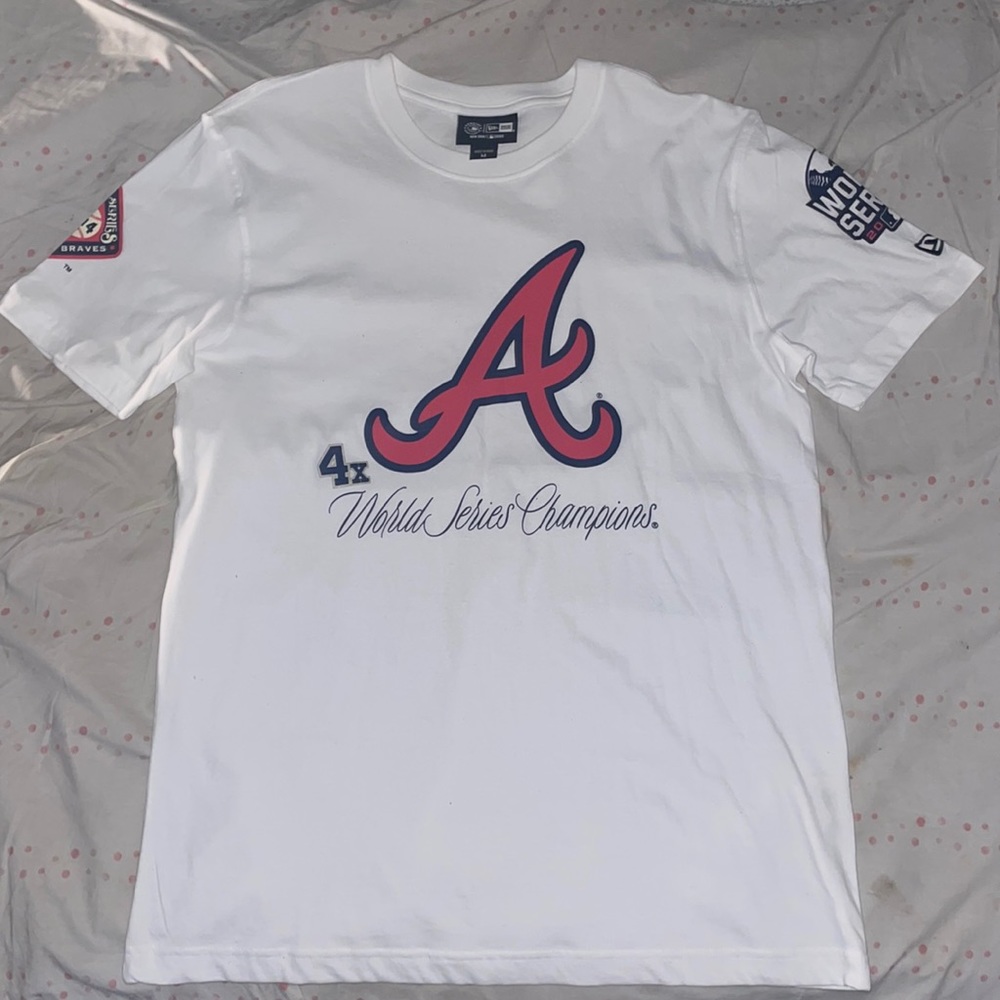 New Era Men shirt . Brand new . Price negotiable!!!